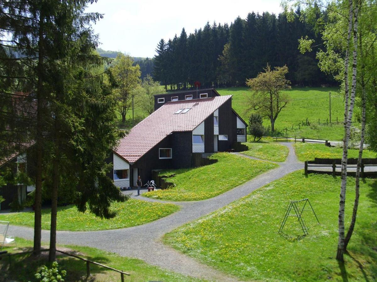 Typ Fuchsbau Hotel Schmallenberg Buitenkant foto